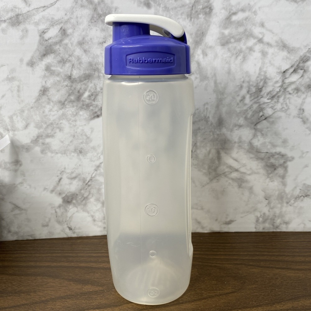 Rubbermaid Water Bottle Drink Container 20 Ounces Flip Top Lid 7F74 Purple White